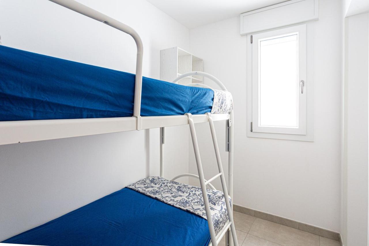 Resort Almaredamarra Con Piscina E Idromassaggio Sul Mare Torre San Giovanni Exterior foto