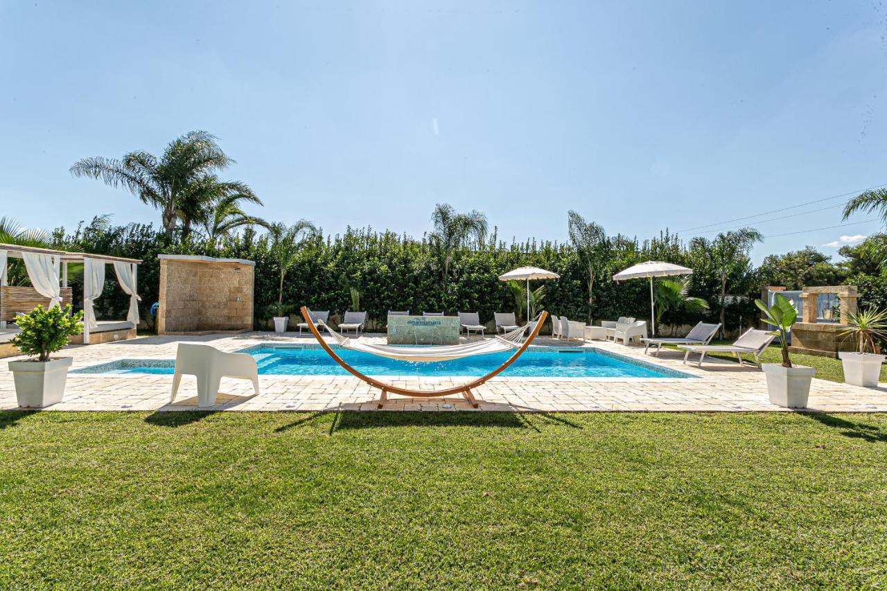Resort Almaredamarra Con Piscina E Idromassaggio Sul Mare Torre San Giovanni Exterior foto